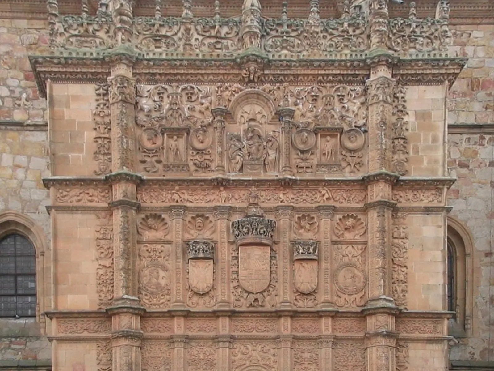 Fachada histórica de la Universidad de Salamanca