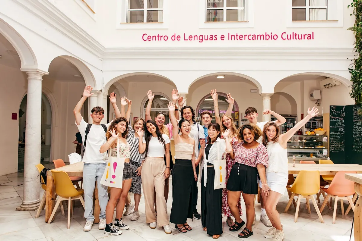Study spaces and school atmosphere at CLIC Seville