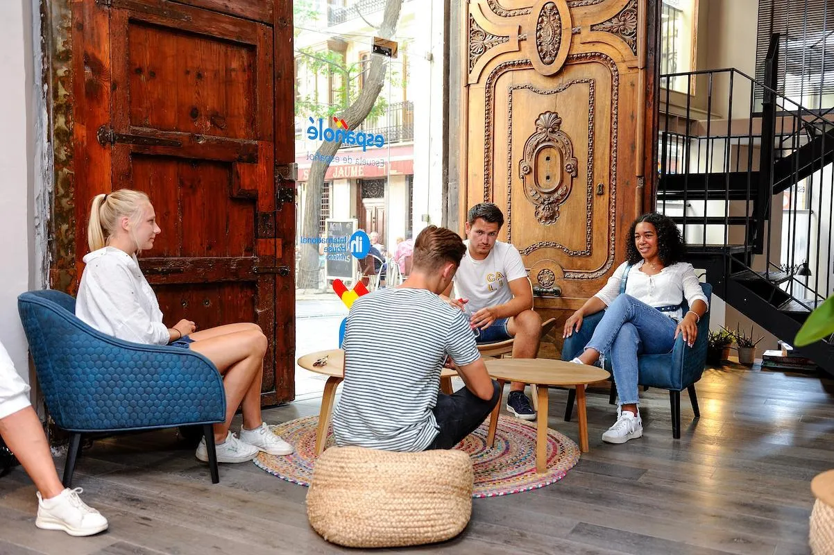Student area at Españolé with space to relax and study