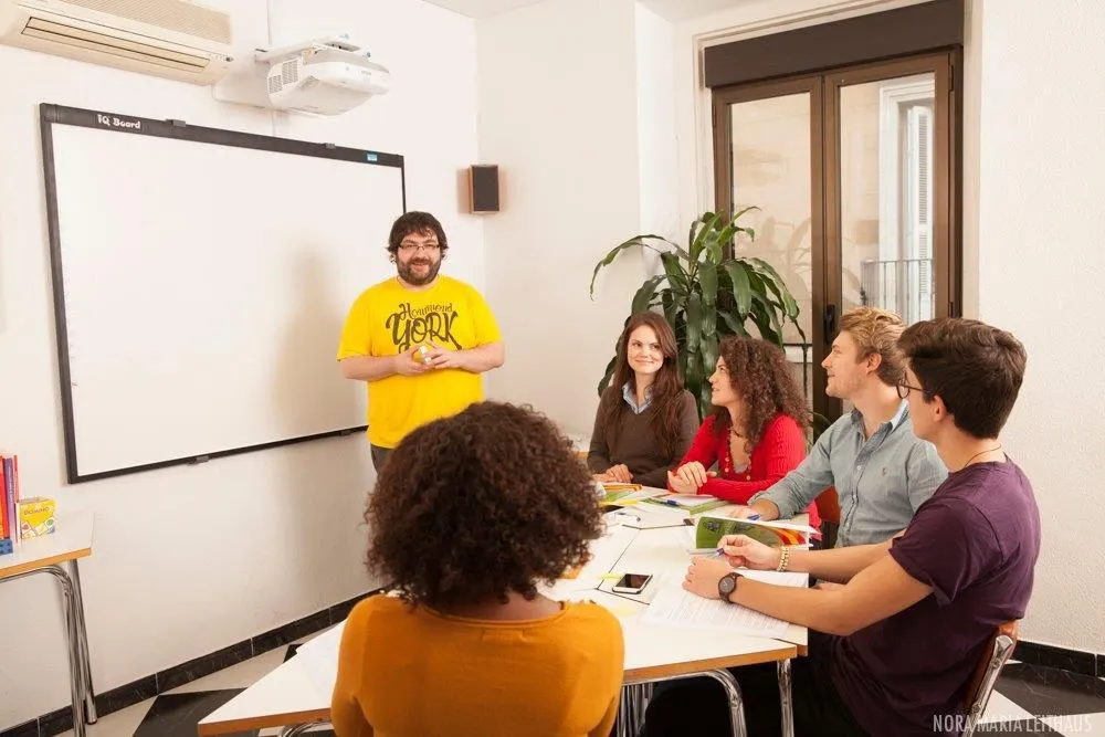 Students taking part in a Spanish activity at EUREKA Madrid
